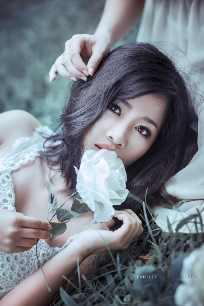 女同桌玉足调教小jiji